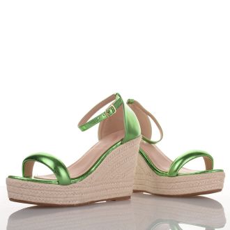 Πλατφόρμες σε μεταλιζέ πράσινο χρώμα με μπαρέτα GREEN 651560