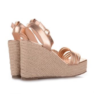 Γυναικείες πλατφόρμες σε σαμπανιζέ  χρώμα με φάσα CHAMPAGNE 651983