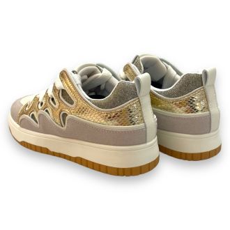 Γυναικεία αθλητικά σε χρυσό χρώμα GOLD 703948