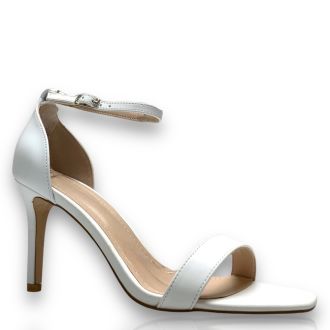 Γυναικεία πέδιλα με λεπτό τακούνι WHITE 704740
