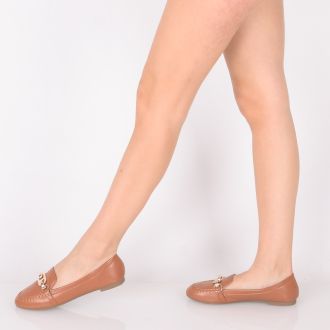 Καφέ μοκασίνια με χρυσή αγκράφα CAMEL 547962